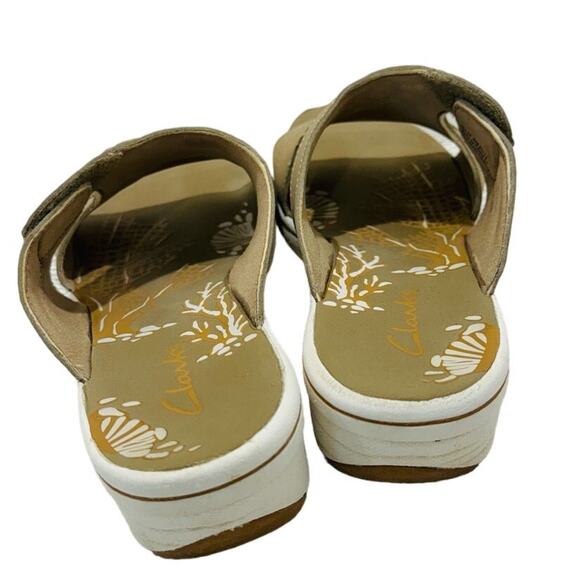 Clarks Daisy Drift Memory Form Cushion Slip on Adjustable Wedge Womens Sandal 8 - Picture 4 of 11